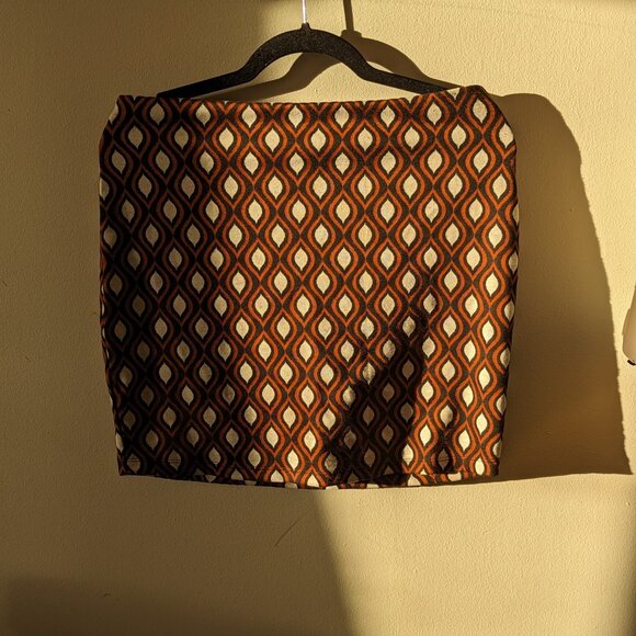 Cute Skirt and Blouse - Picture 2 of 2